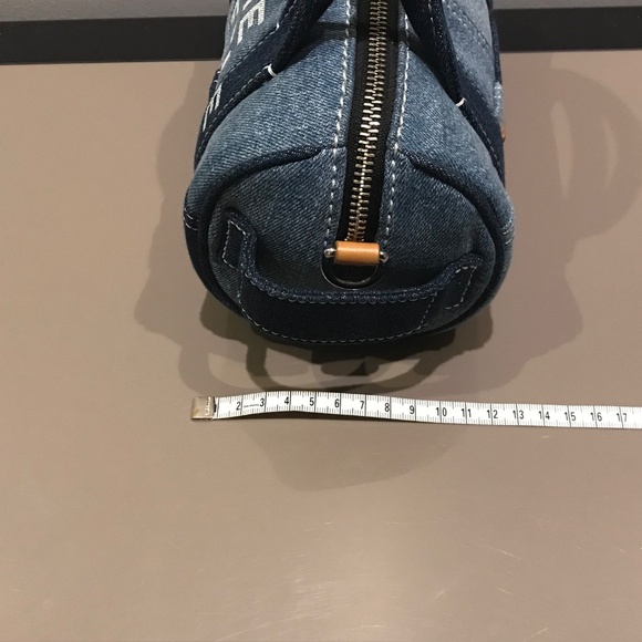 Marc Jacobs THE DUFFLE - Picture 7 of 7